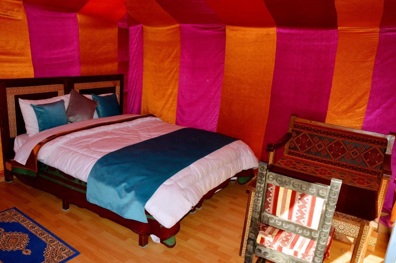 Les Roches Desert Camp Мерзуга Экстерьер фото